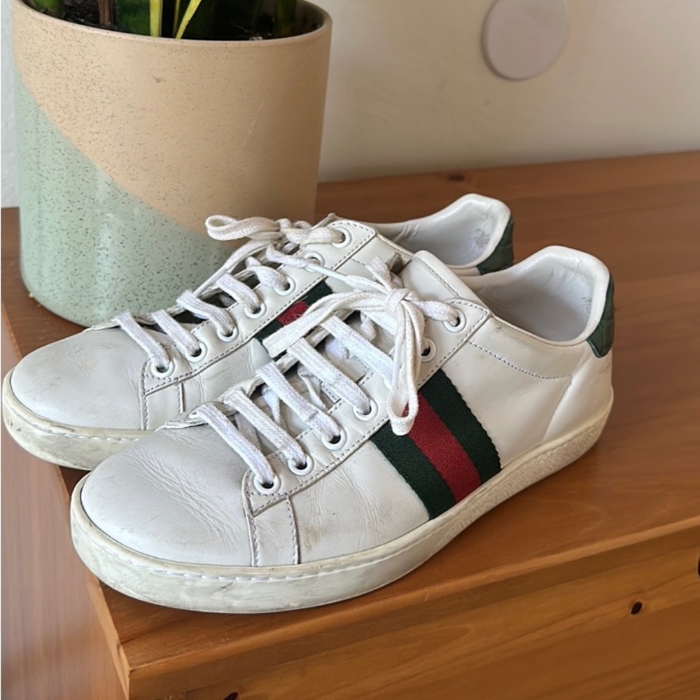 Genuine Gucci Sneakers Size 37